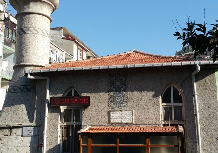 Sarmaşık Mescidi ve Tekkesi