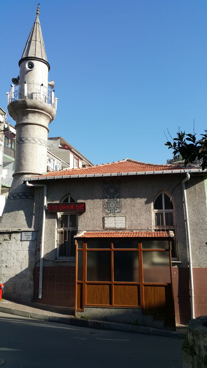 Sarmaşık Mescidi ve Tekkesi